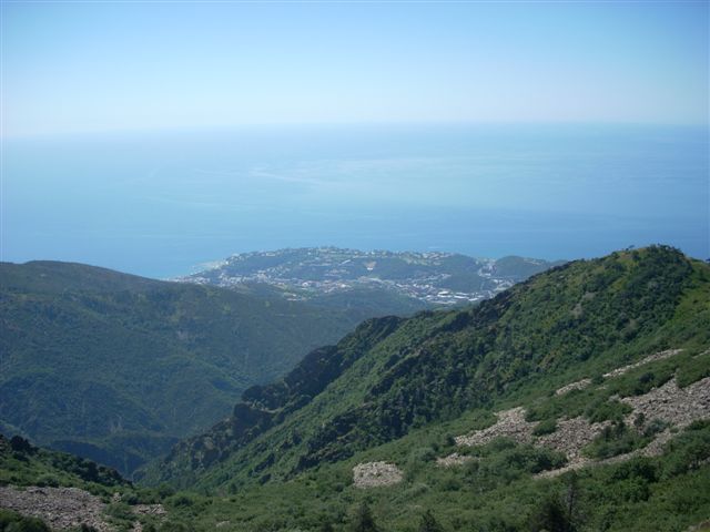 rifugio-argenta-cai-arenzano-02.jpg